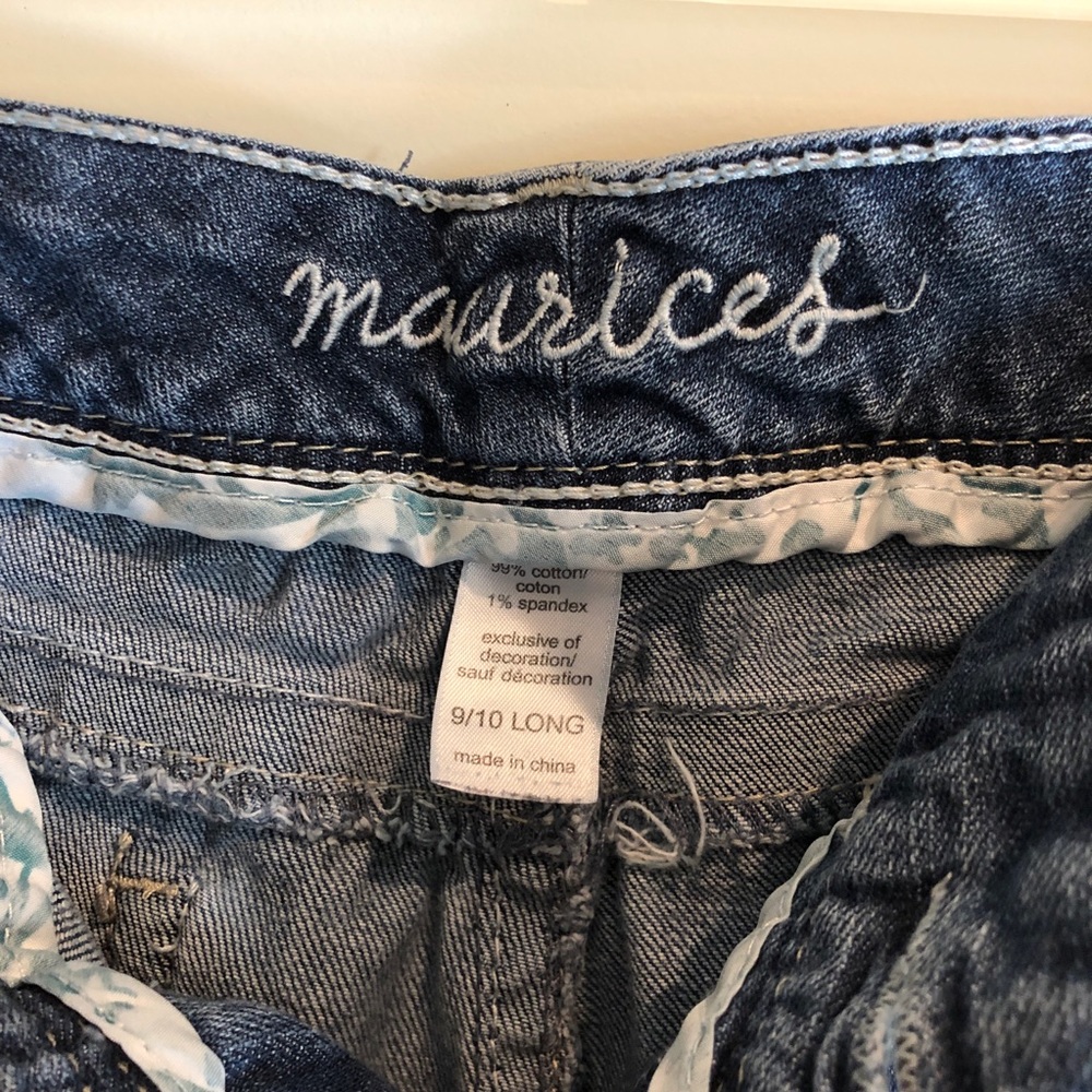 LIKE NEW Maurice’s 9/10 LONG jeans! - Picture 4 of 5